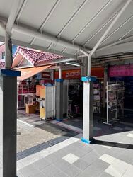 Ang Mo Kio Avenue 10 (D20), Shop House #579587611